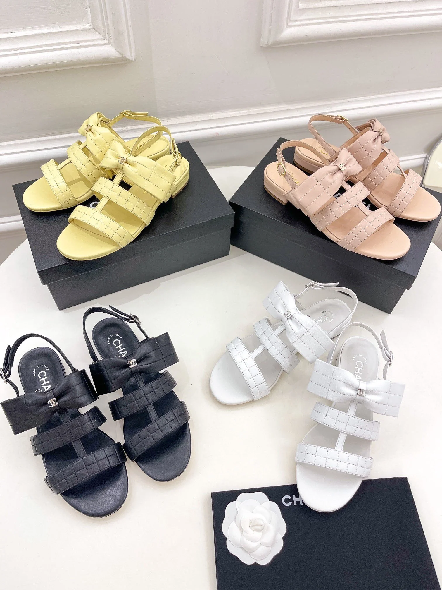 Сандалии/балетки Chanel