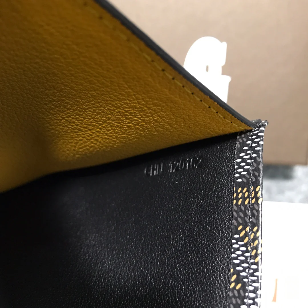 Складная визитница Goyard Saint Pierre