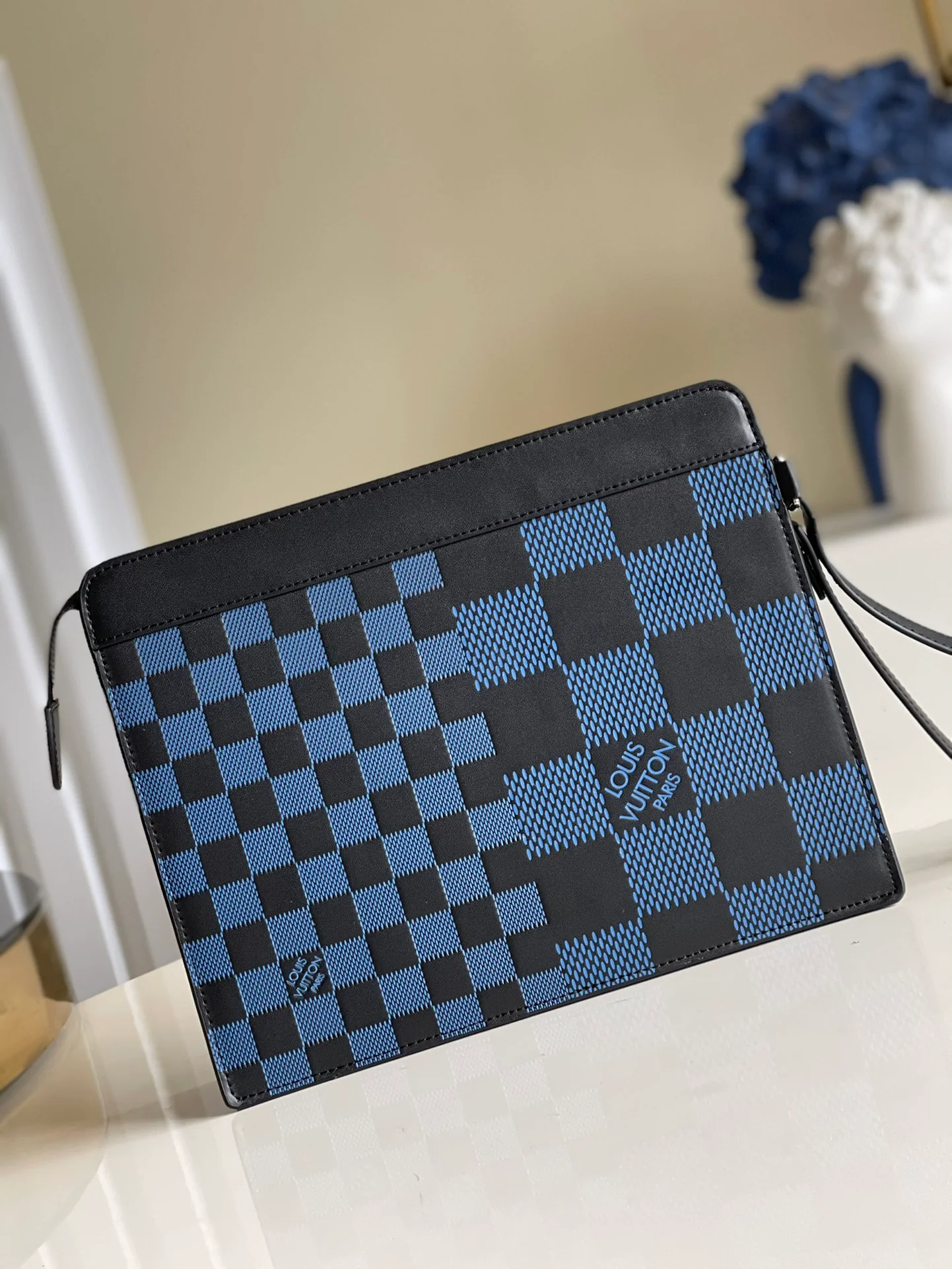 lv-n60448-стоячая-сумочка-клатч