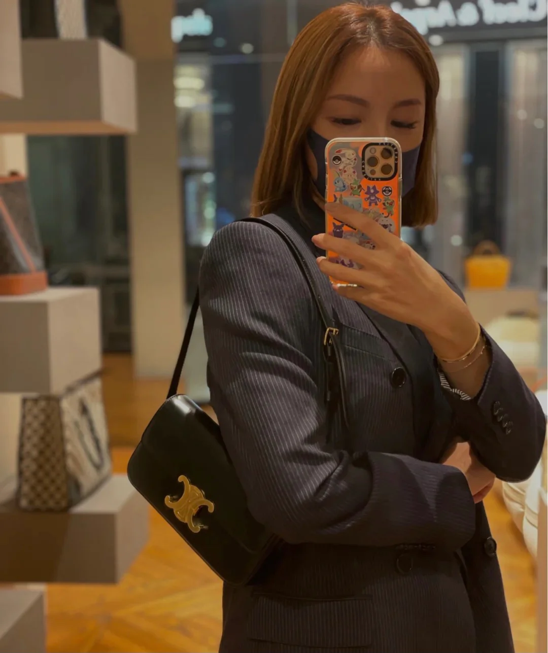 Кожаная сумка через плечо Celine Triomphe - черная