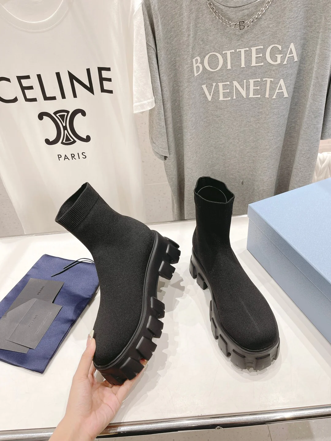 Ботильоны на платформе Prada 2024 — черные