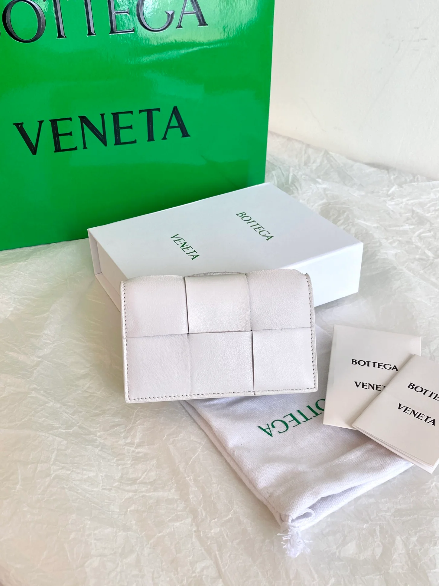 BV-大格翻盖卡包 小羊皮 12.2×7.5×2.5cm