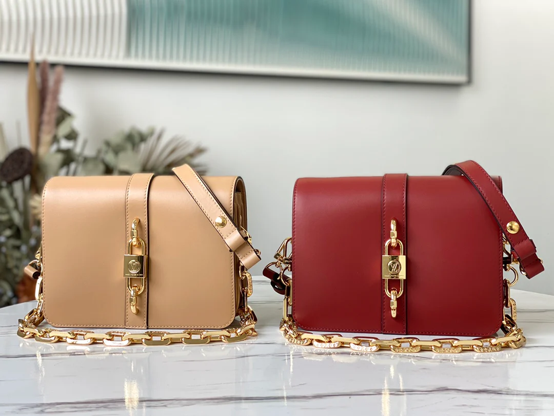 lv-m57745-camel-rendez-vous-сумочка