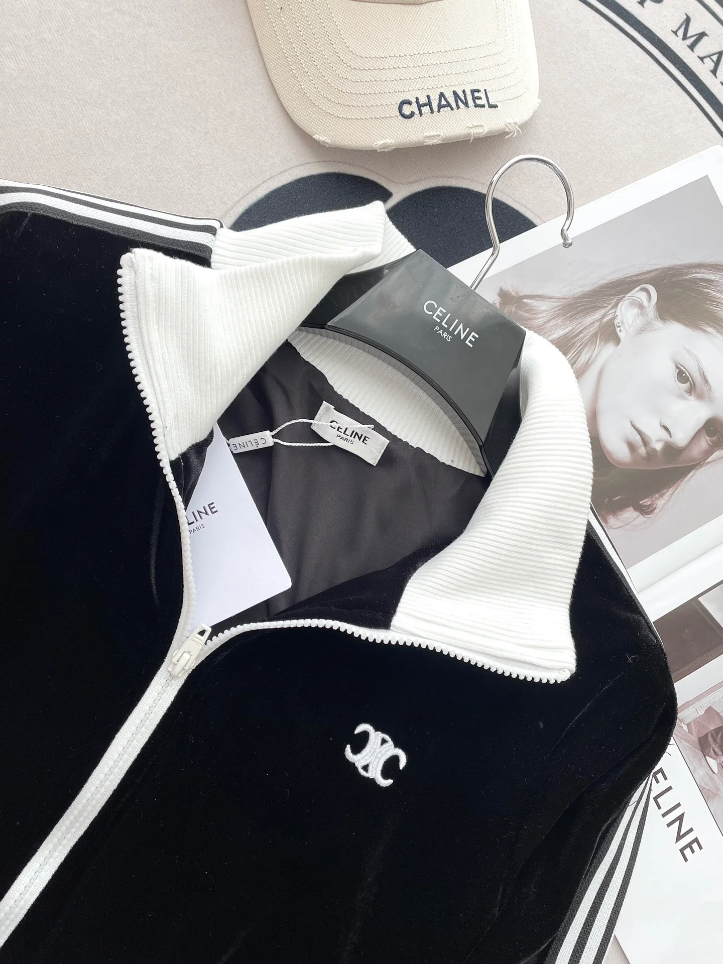 Блузовой костюм Celine 2403 из бархата