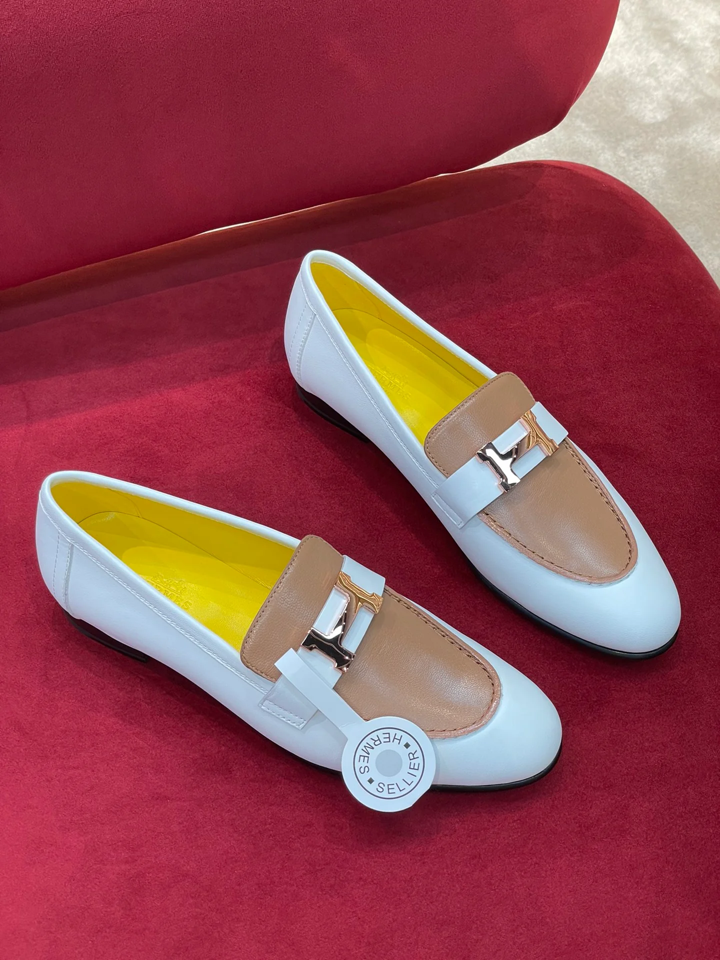 Лоферы Hermes Classic H с пряжкой, новая расцветка 2022 года - 1 шт.