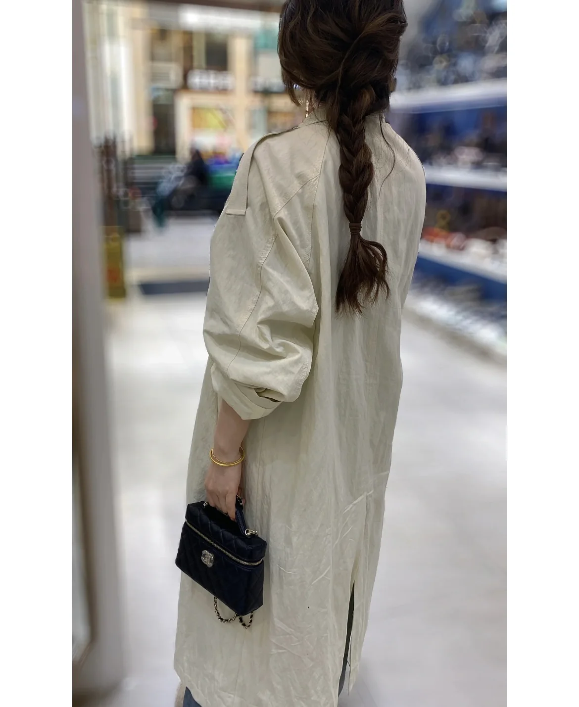 Сумка-бенто Chanel 25p-LP с застежкой в ??форме сердца, украшенной бриллиантами — черная.