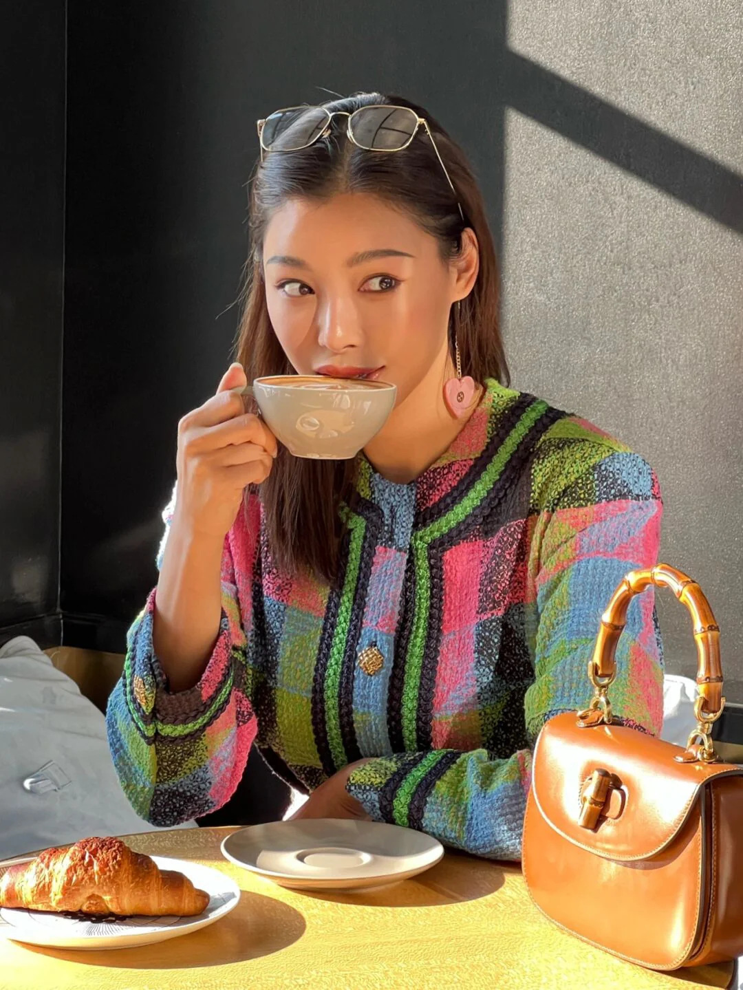 Коллекция ретро-сумок Gucci из бамбука - 1