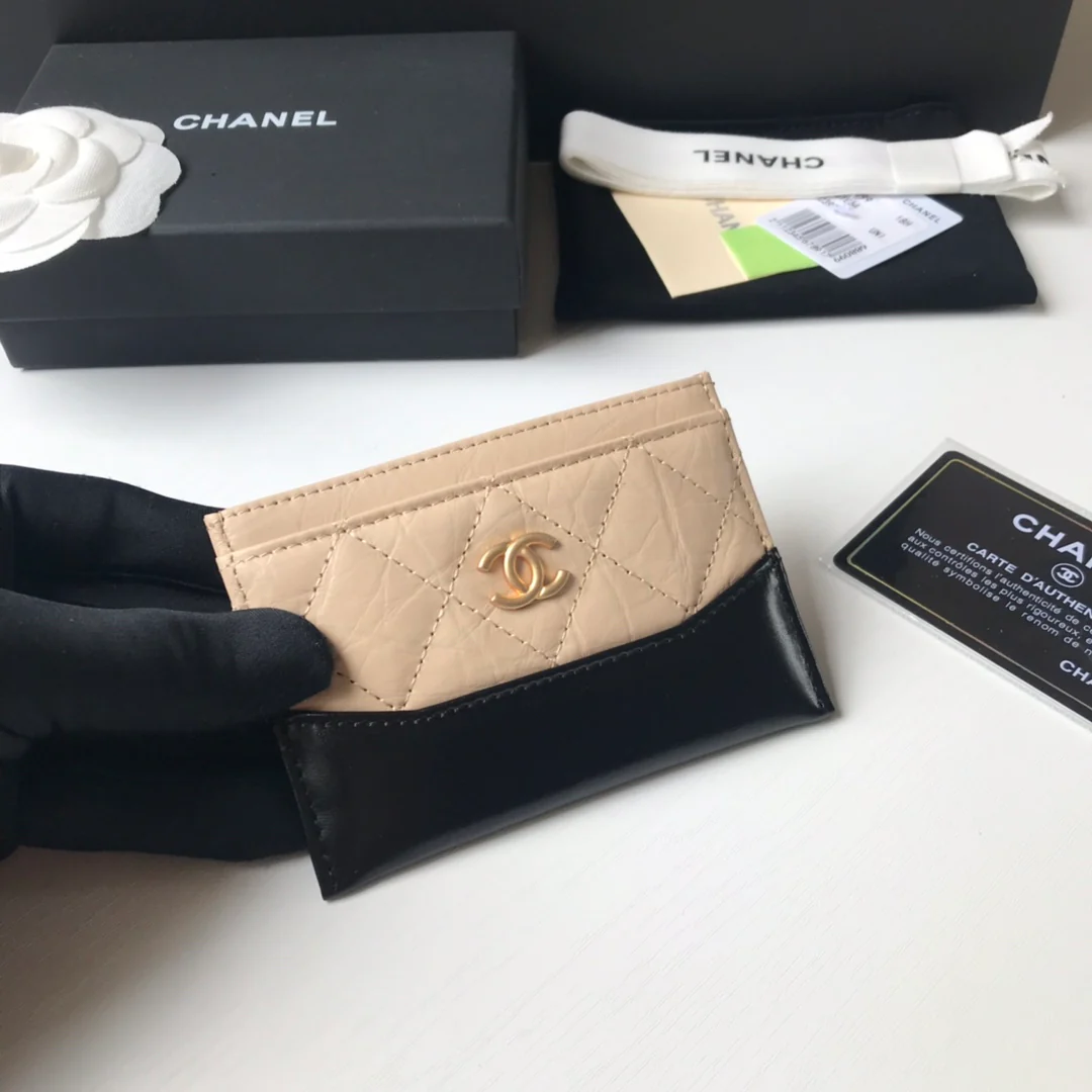 Chanel - Подставка для карт из серии 