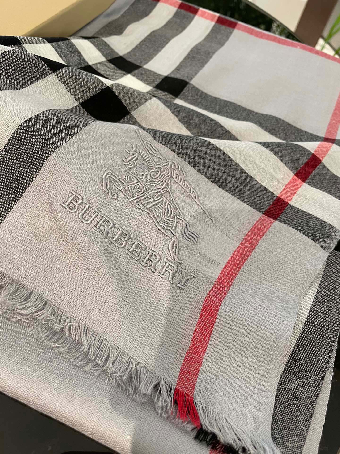 Классический клетчатый шарф для верховой езды Burberry - 80-190 см - Кашемир Кашмир Хайленд - 1 шт.