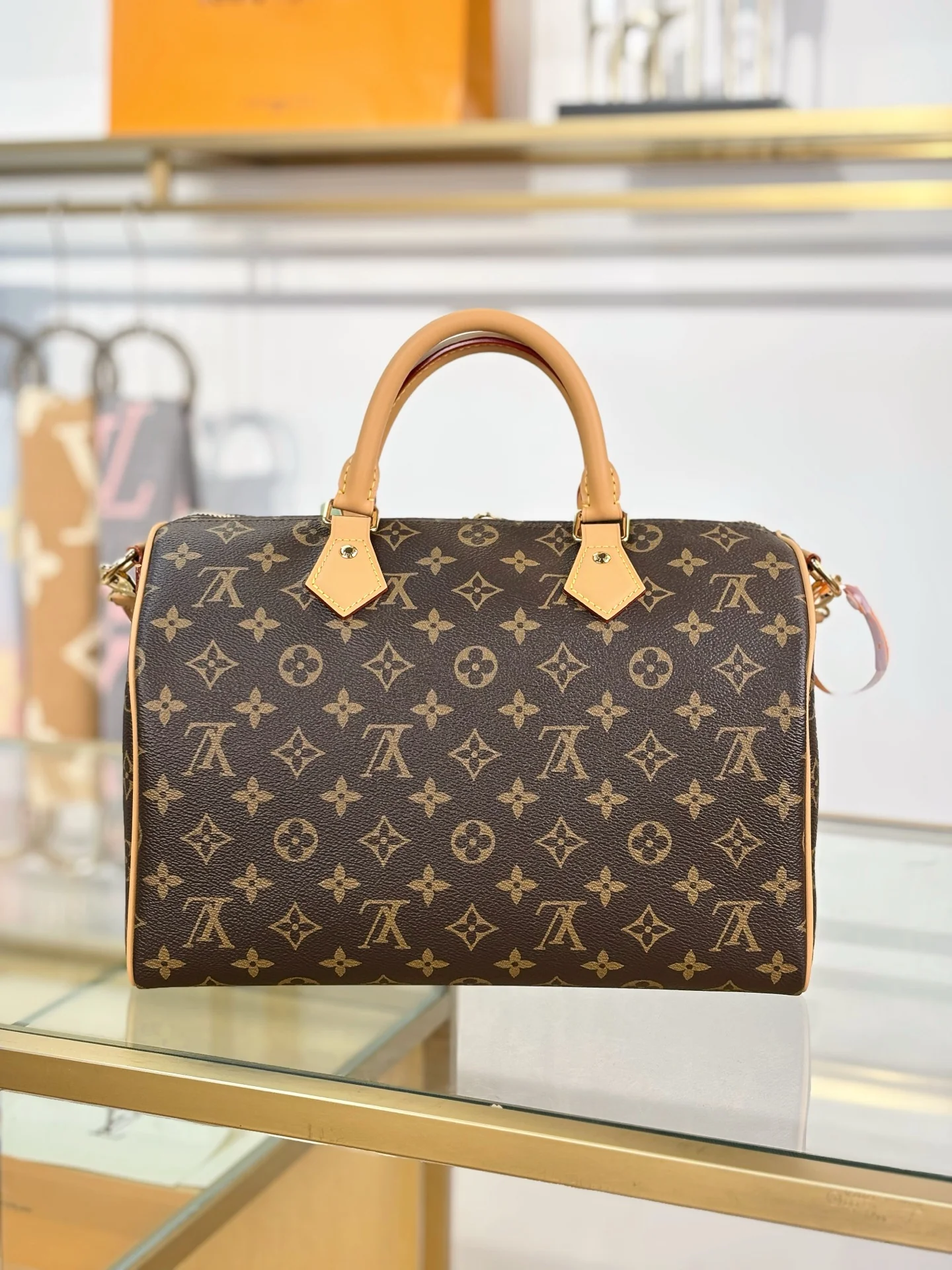 LV-m15107-speedy-soft-30-lucky handbag-classic monogram