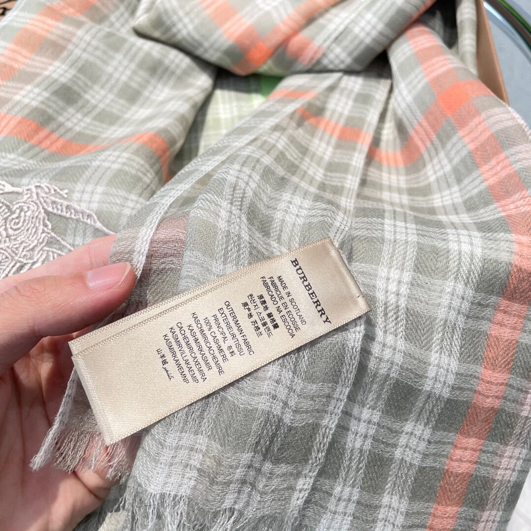 Классический кашемировый клетчатый шарф Burberry - 90-200 см