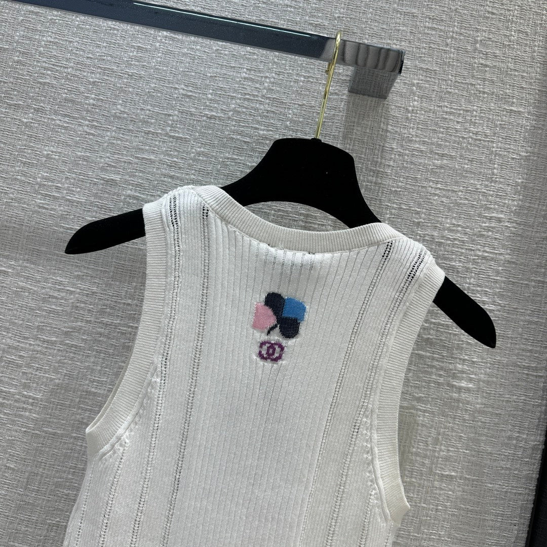 Chanel 2403 - Ажурный ребристый вязаный жилет - Белый