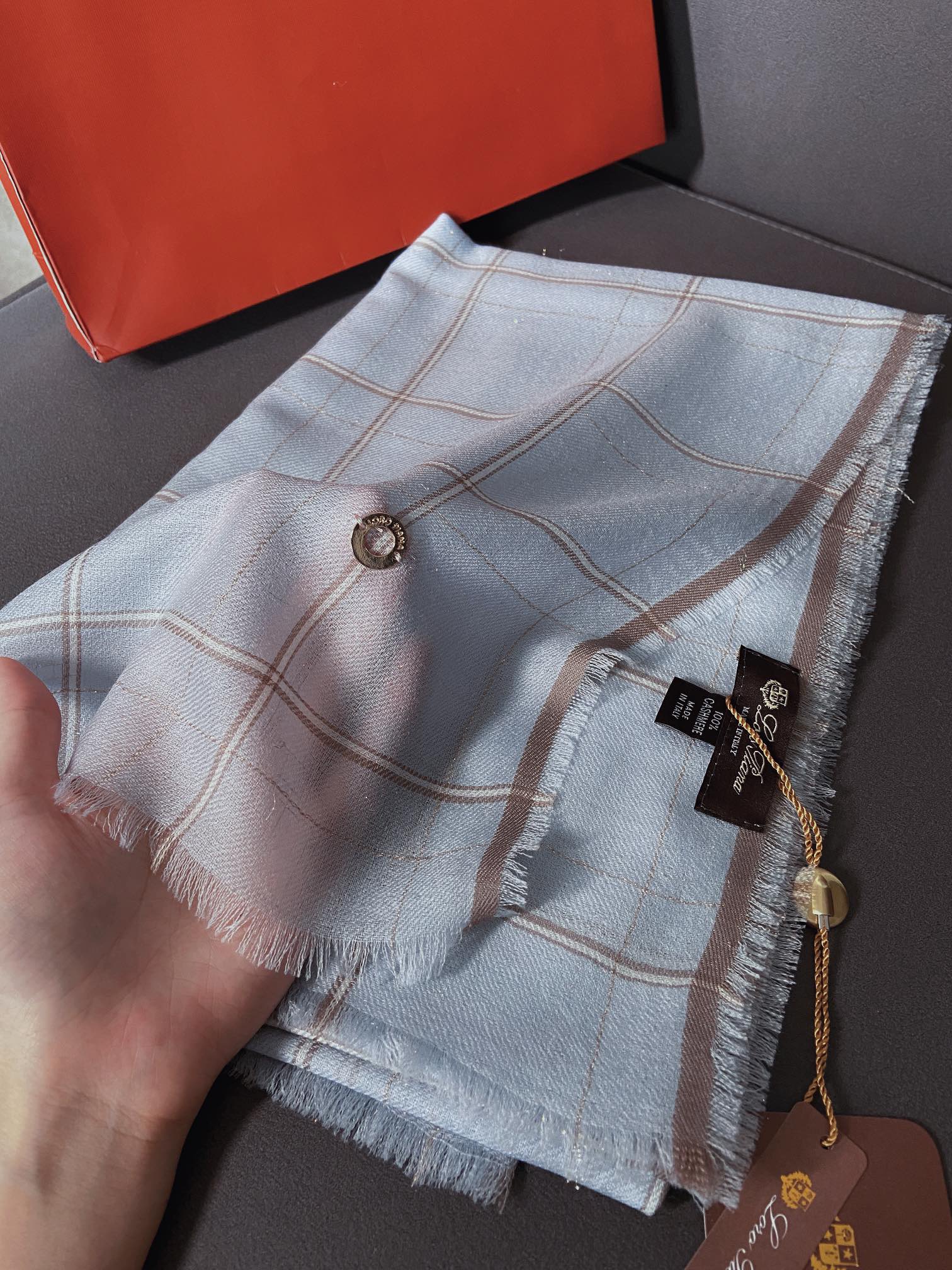 Loro Piana - Полупрозрачный кашемировый шарф - Импортная золотая и серебряная нить - 88-190 см - 1 шт.