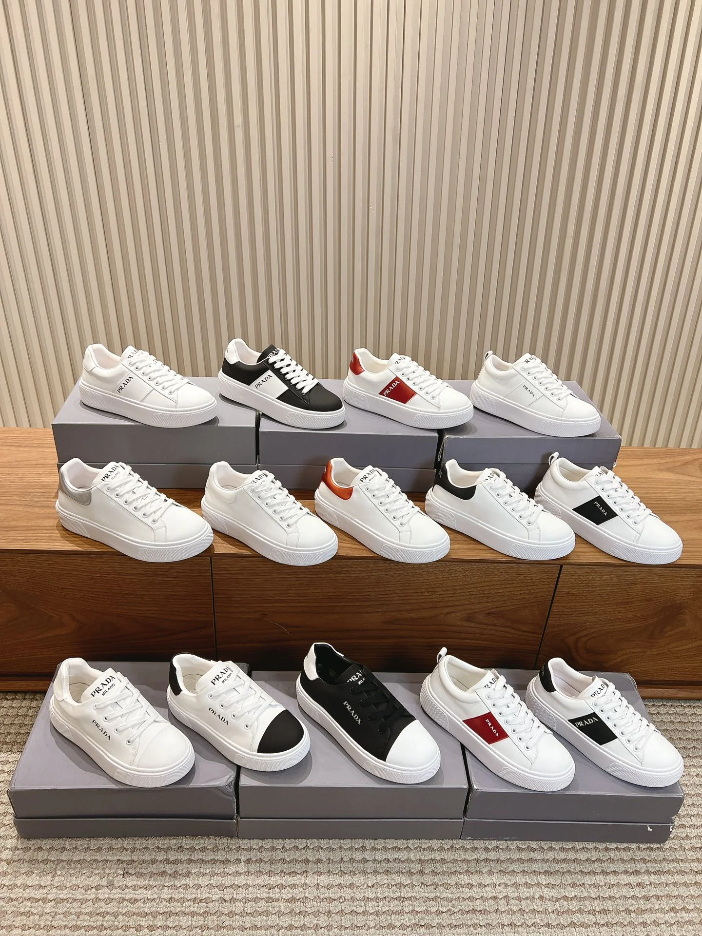 Изображение коллекции кроссовок Prada 2024 года