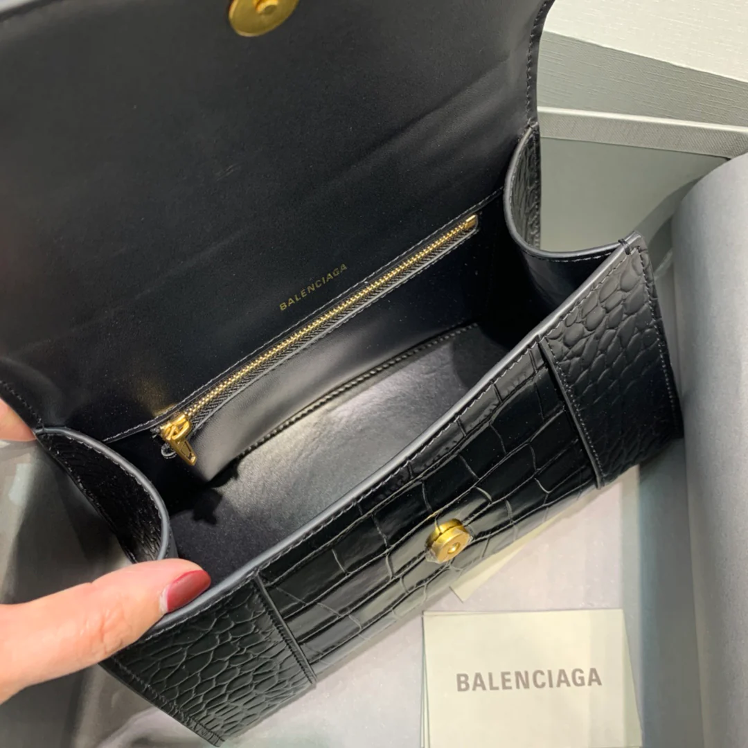 Сумка Balenciaga Hourglass - Черная с крокодиловым рисунком - Золотая фурнитура