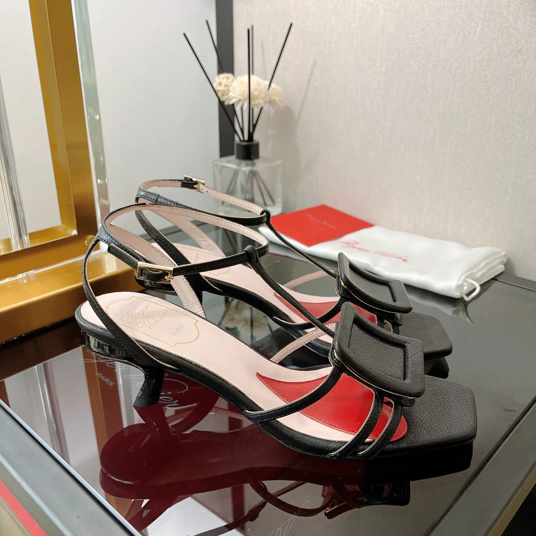 Туфли r-Fang с пряжками - черные на невысоком каблуке