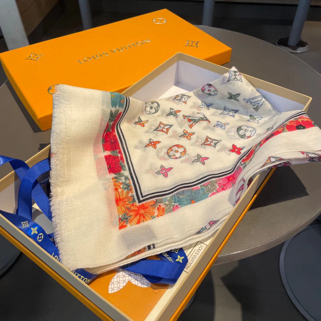 Шелковый шарф LV - 110-200 см - кашемир высшего качества (100%)