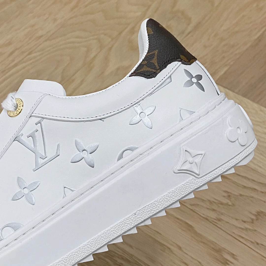 Обувь LV - LV Time Out - белые кроссовки на платформе - серебристые