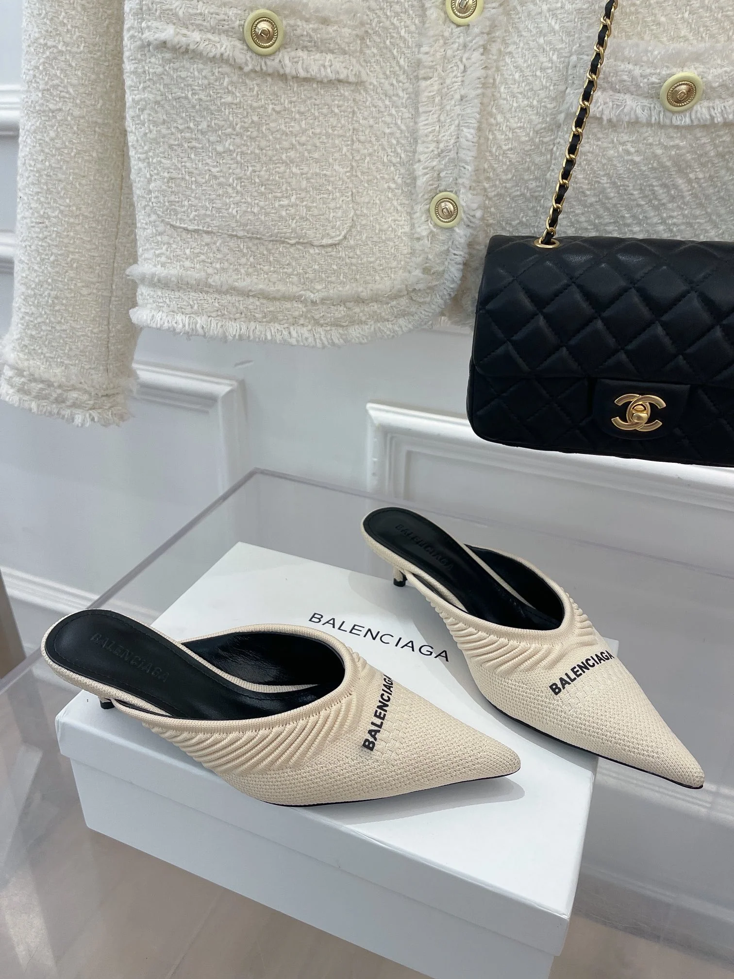 Balenciaga - Трикотажная ткань - Сандалии на низком каблуке