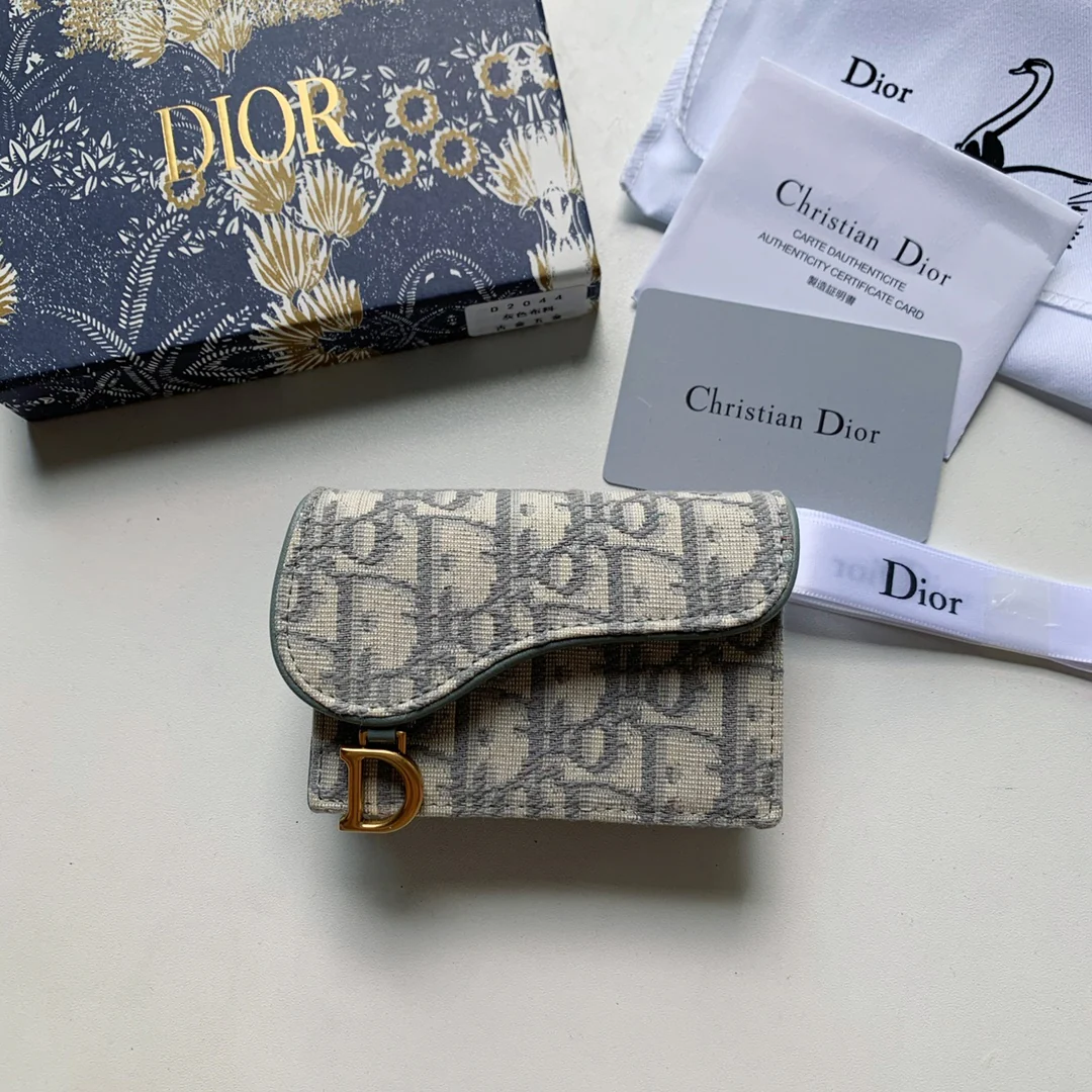 Dior Saddle马鞍小卡包