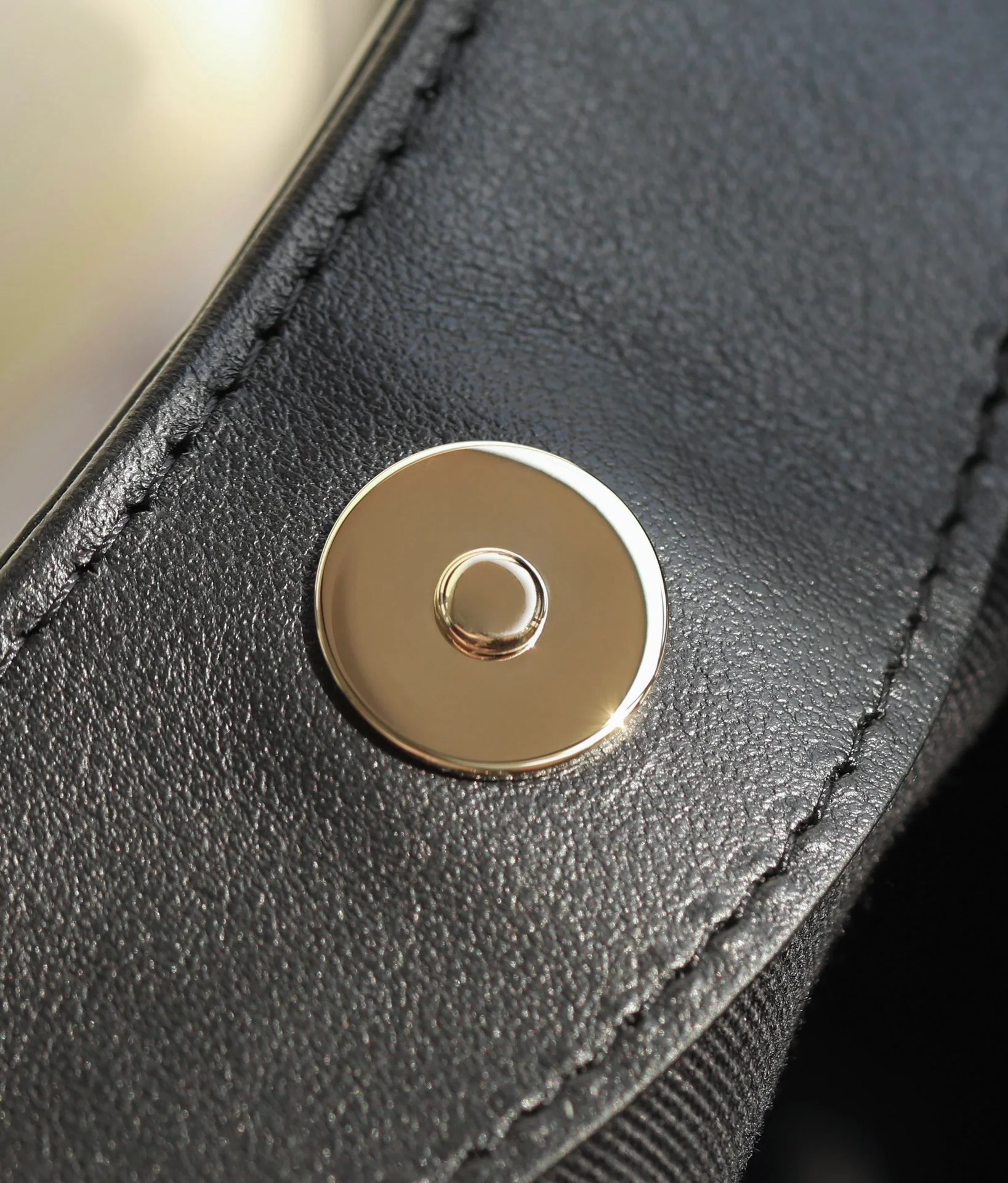 Сумка Chanel Nano 31 - Миниатюрная горизонтальная версия - Черная