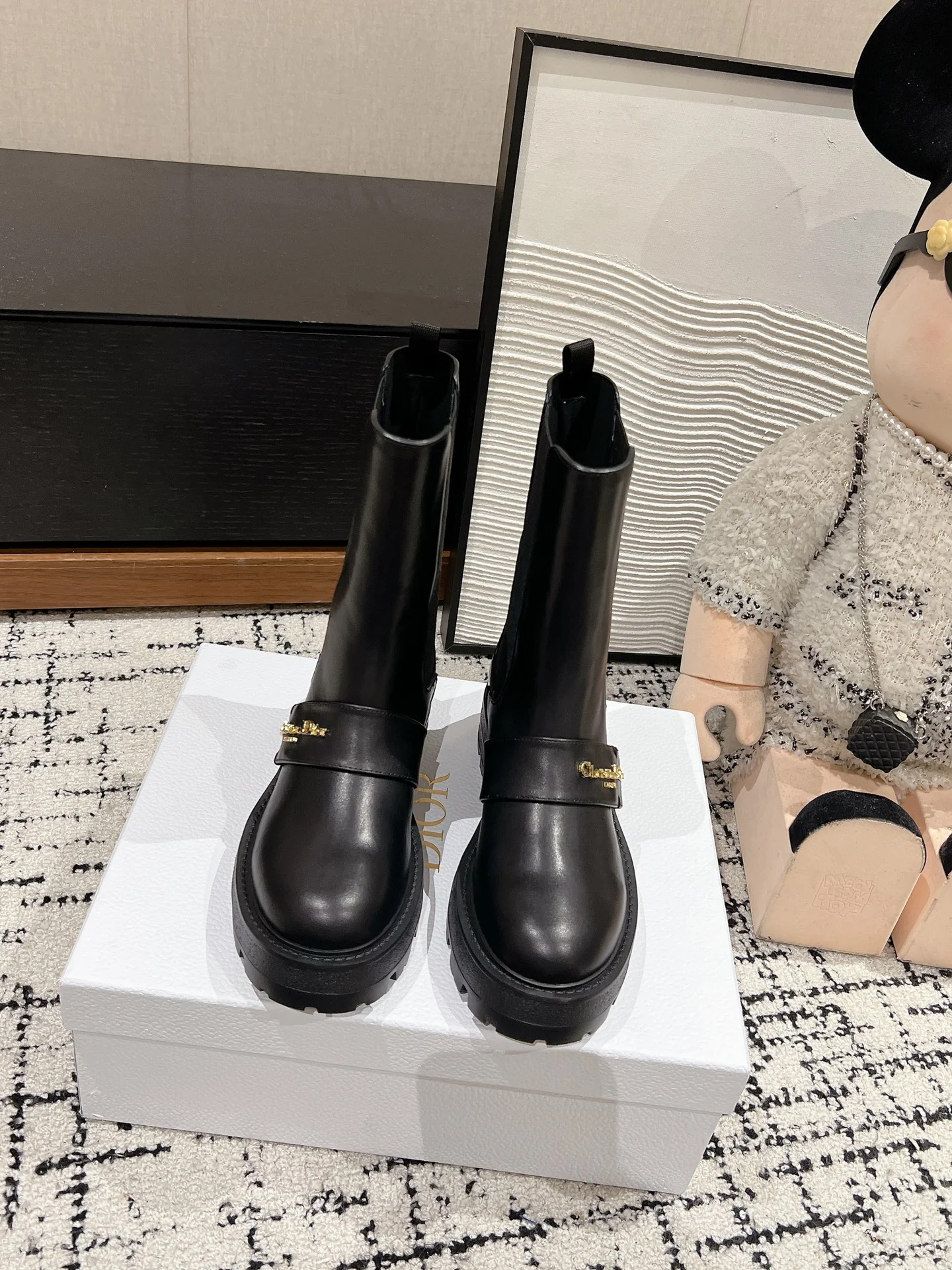 Ботинки Dior Dr. Martens 2024 - Черные - 1
