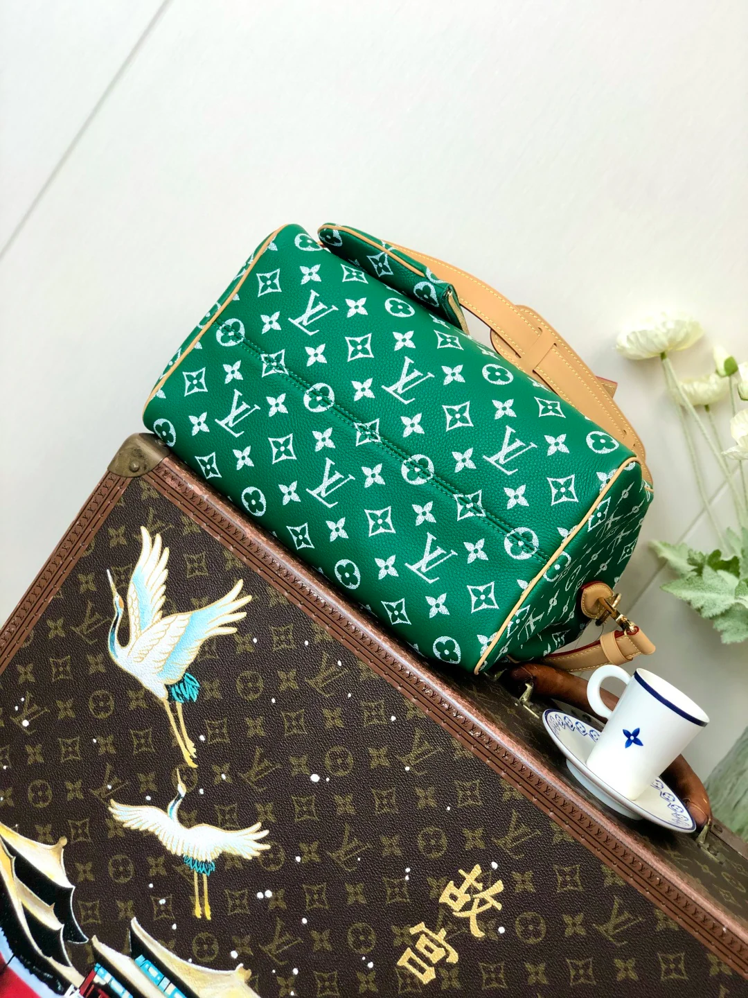 LV Grass Green