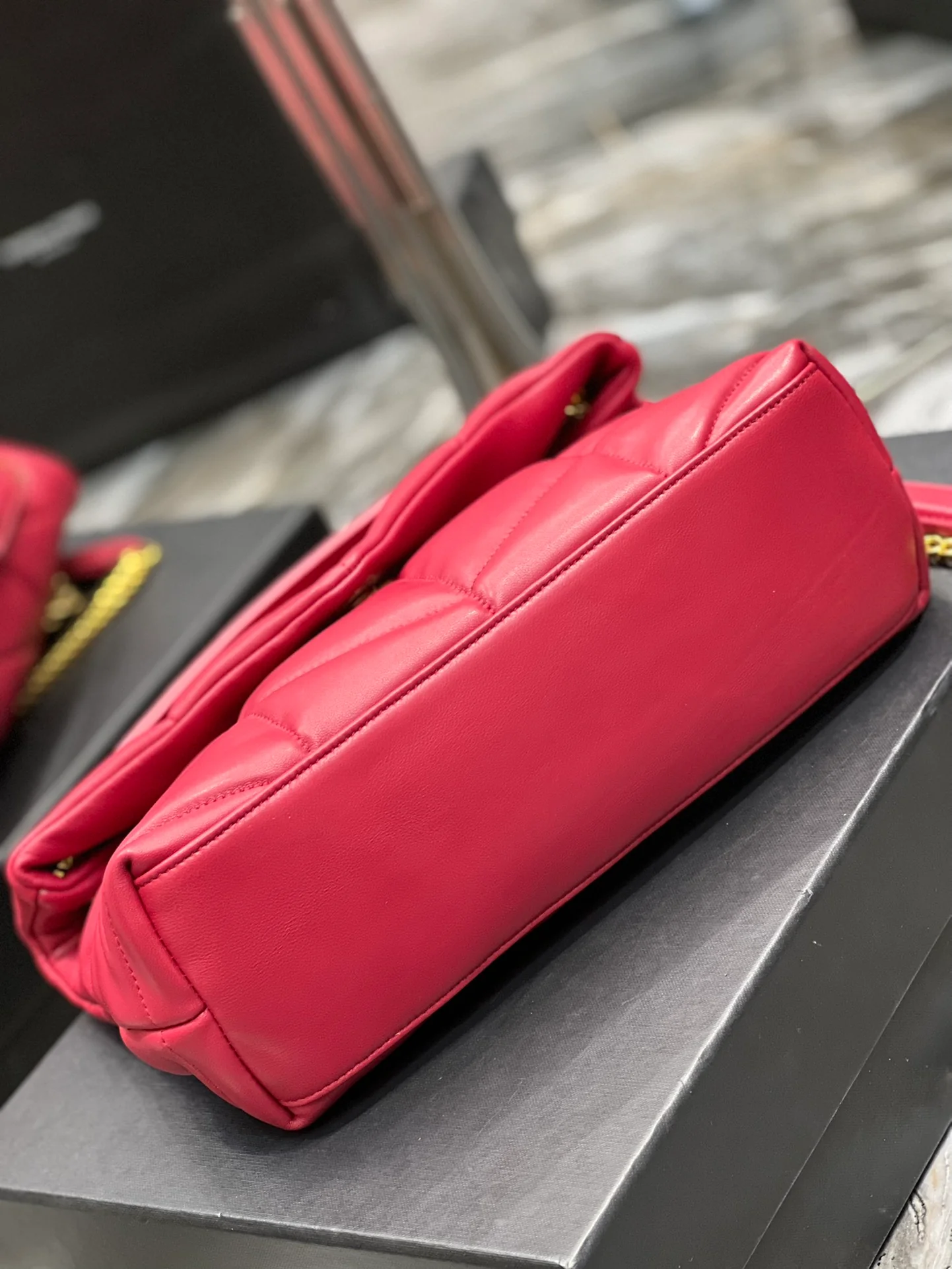 Сумка YSL New Laurent через плечо/кроссбоди, маленькая, красная.