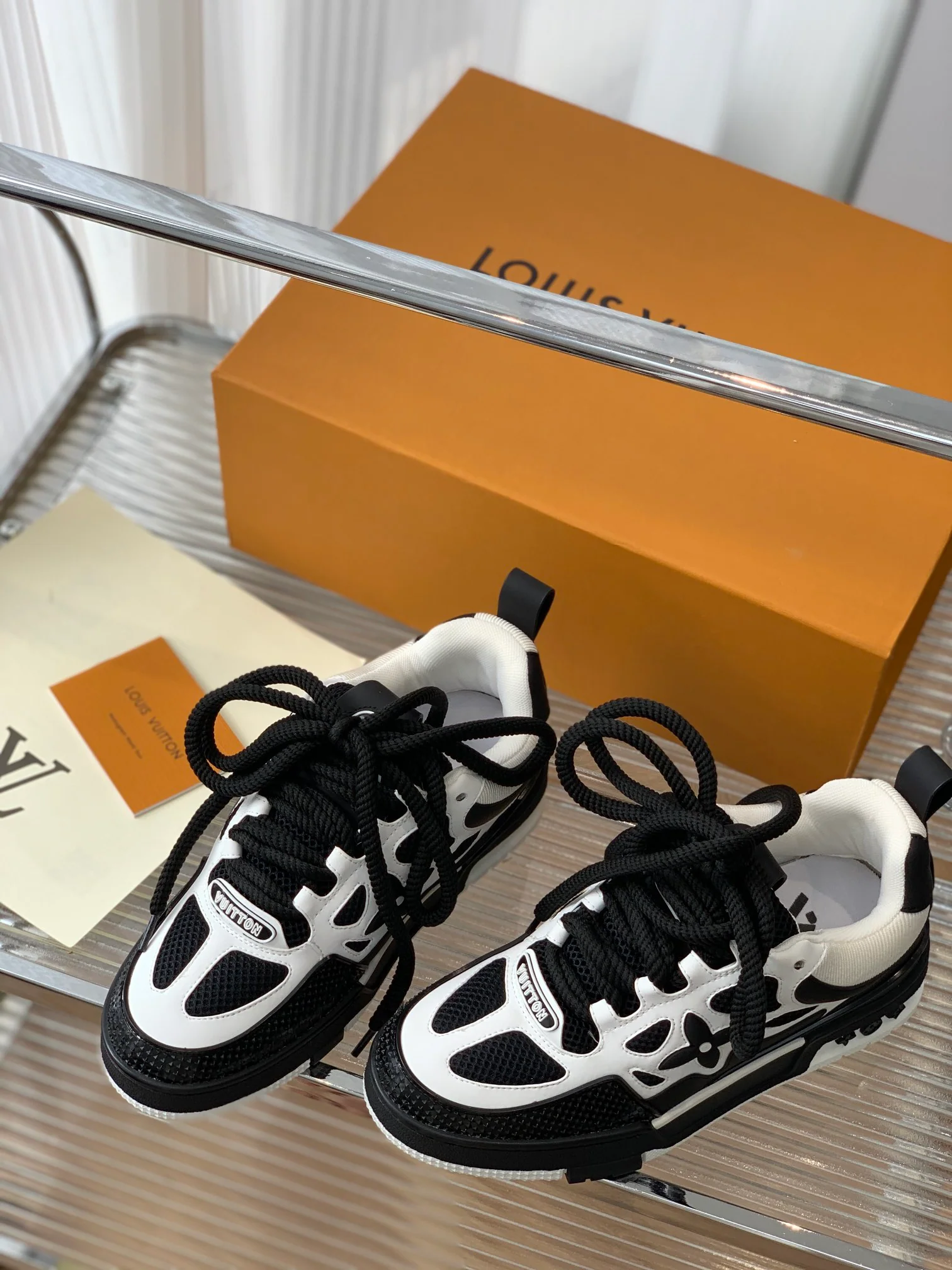 Новинка сезона осень/зима 2022 - Обувь SK8 Bread - Унисекс - 1