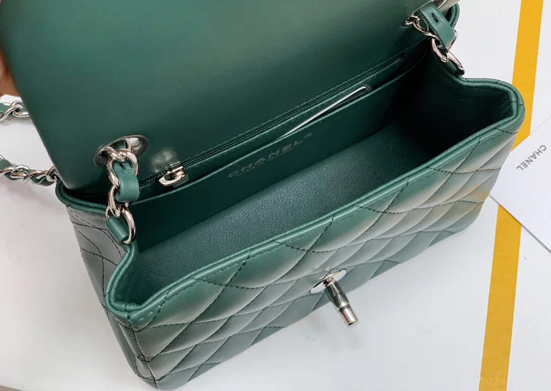 Chanel - Квадратный толстяк - Зеленая с серебряной пряжкой - 17 см