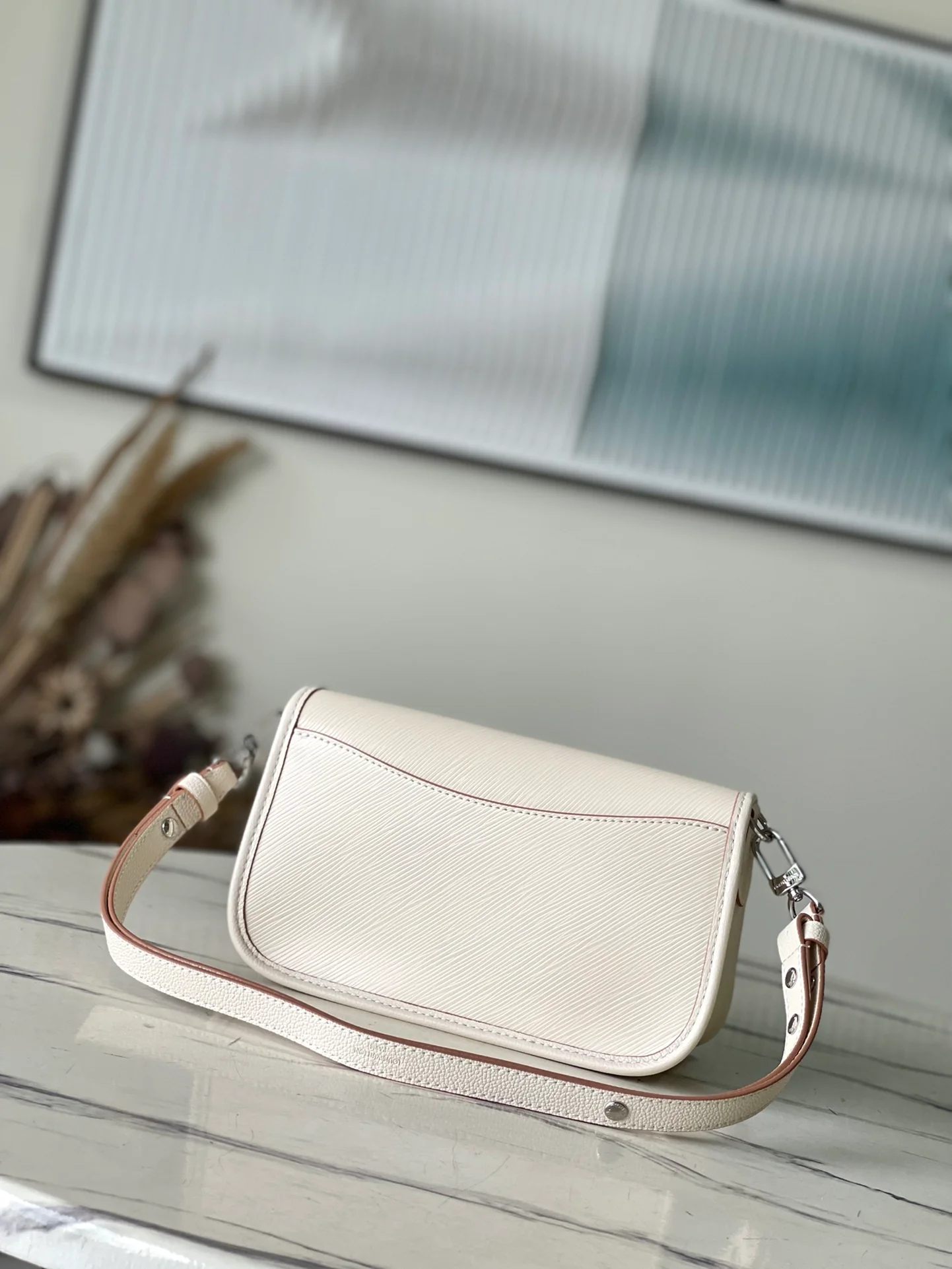 m59459-LV-Grained Epi Leather-Buci Crossbody Bag-Off-White