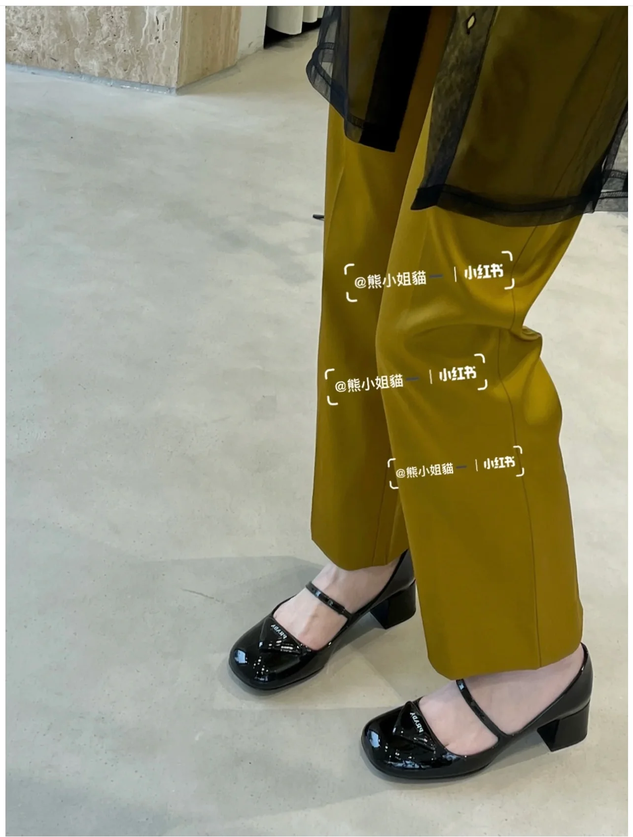 Prada - Туфли на низком каблуке из коллекции Black Party