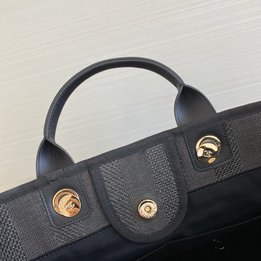 Большая черная пляжная сумка Chanel