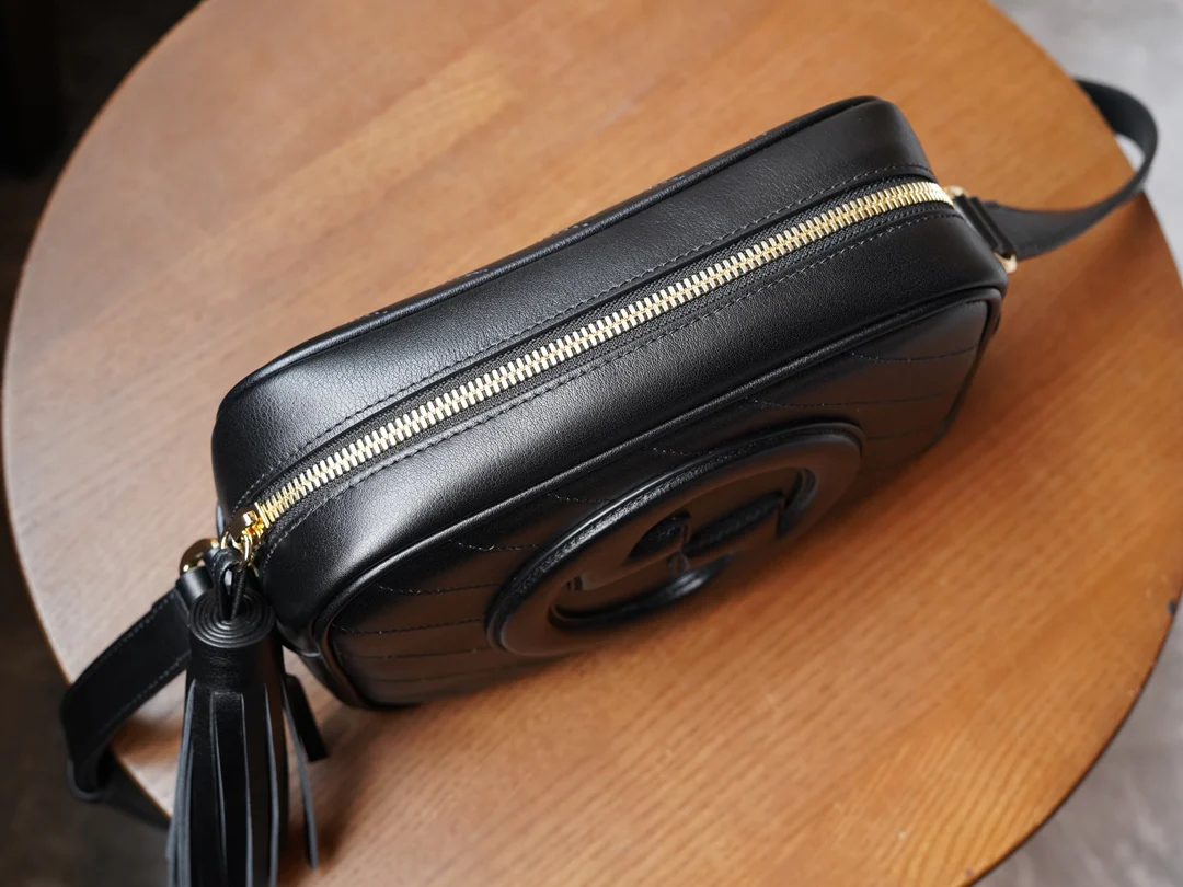 Сумка через плечо Gucci Blondie Collection - черная