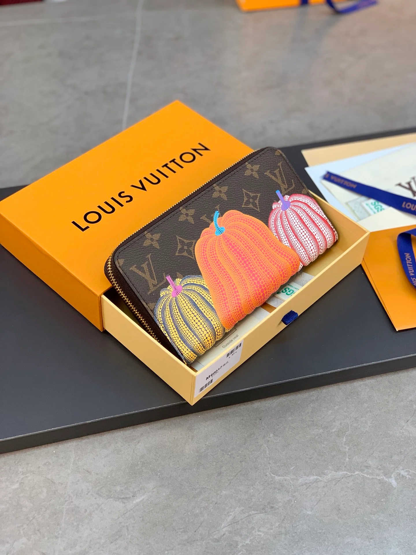 LV-m60017-Pumpkin lv-x-yk Большой кошелек