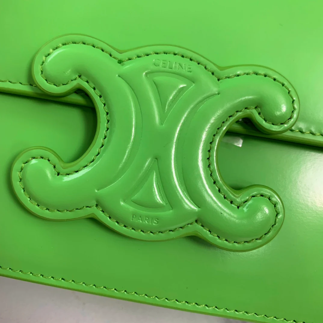 Celine - Новая благотворительная акция ?Триумфальная арка? 2022 года - teen-1