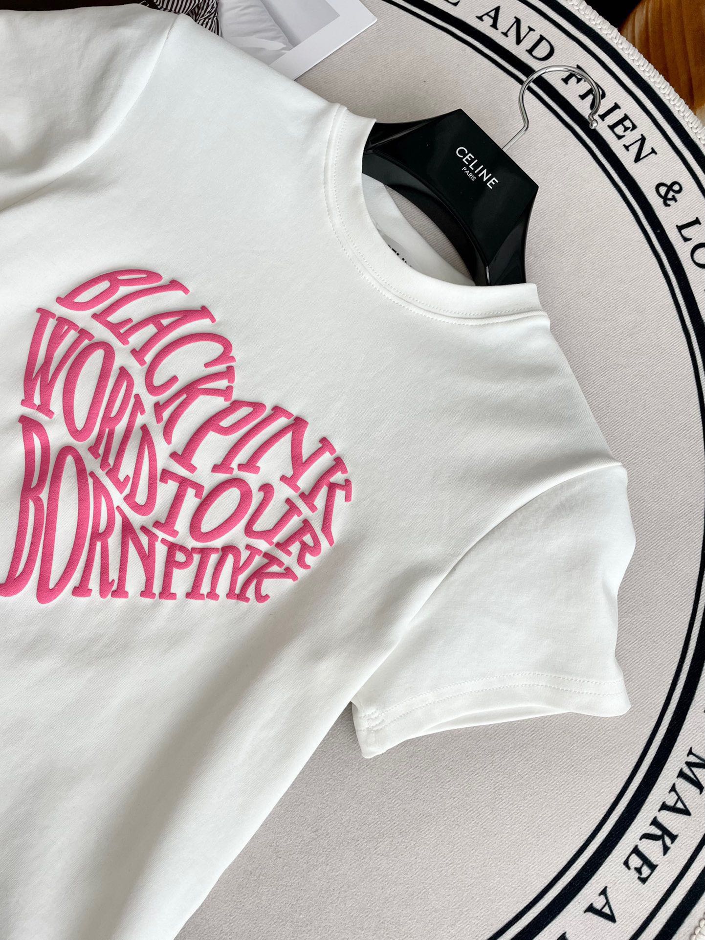 Футболка с коротким рукавом Celine-2404 с принтом в виде сердечек