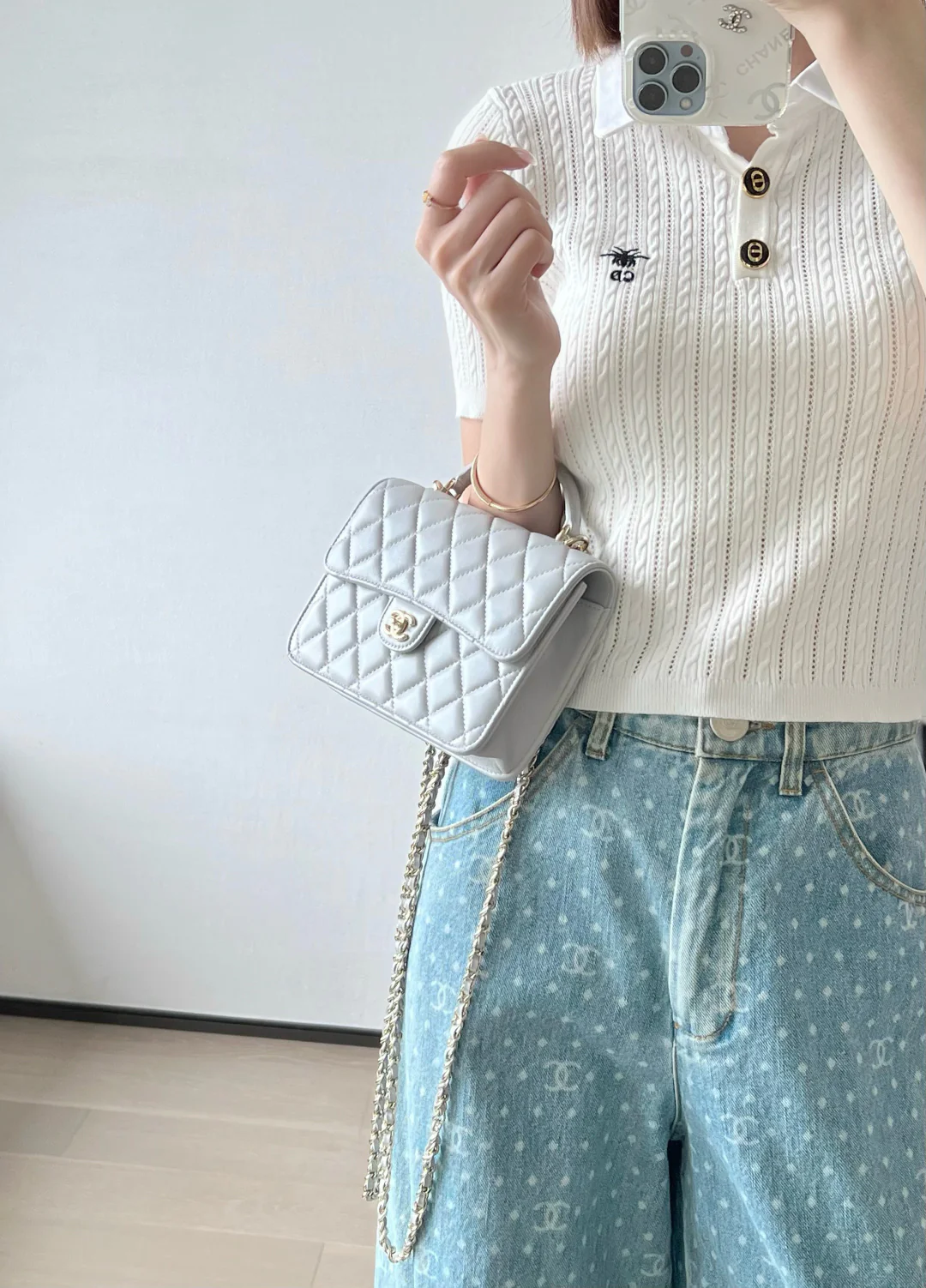 Многофункциональный рюкзак Chanel весна/лето - светло-серый - с золотой пряжкой