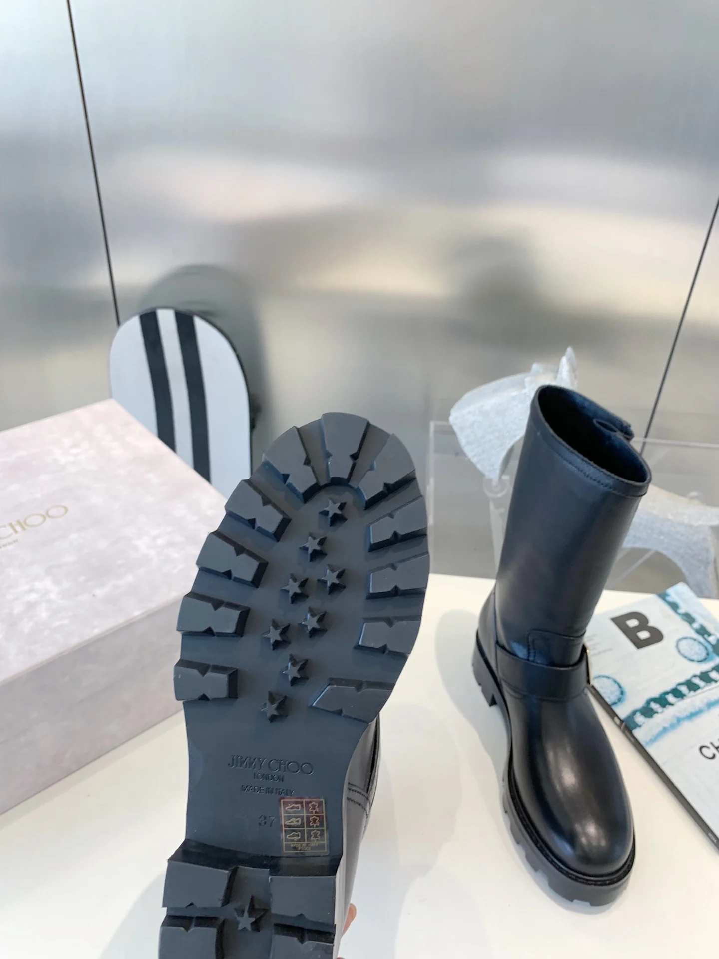 Jimmy - Новинка 2022 года - Кожаные сапоги до середины икры