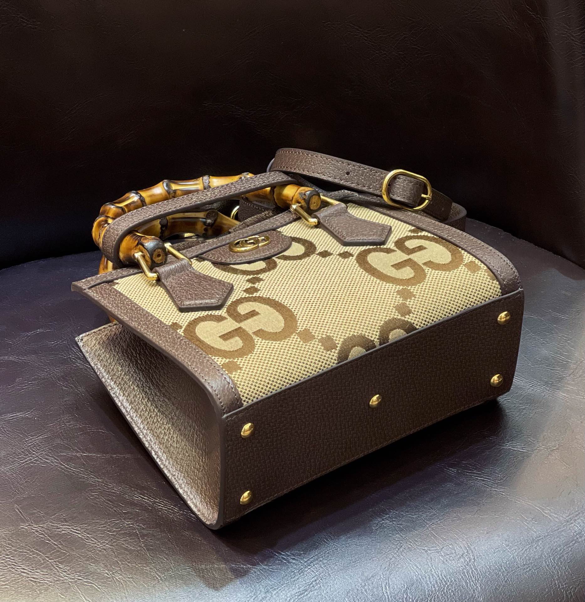 Сумка Gucci Bamboo Bag - Мини-размер - Холст с G-образным узором - 20x16x10 см