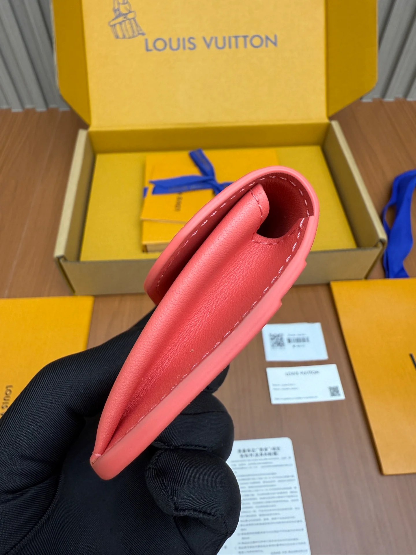 Кошелек LV-m14615 из цельной стали