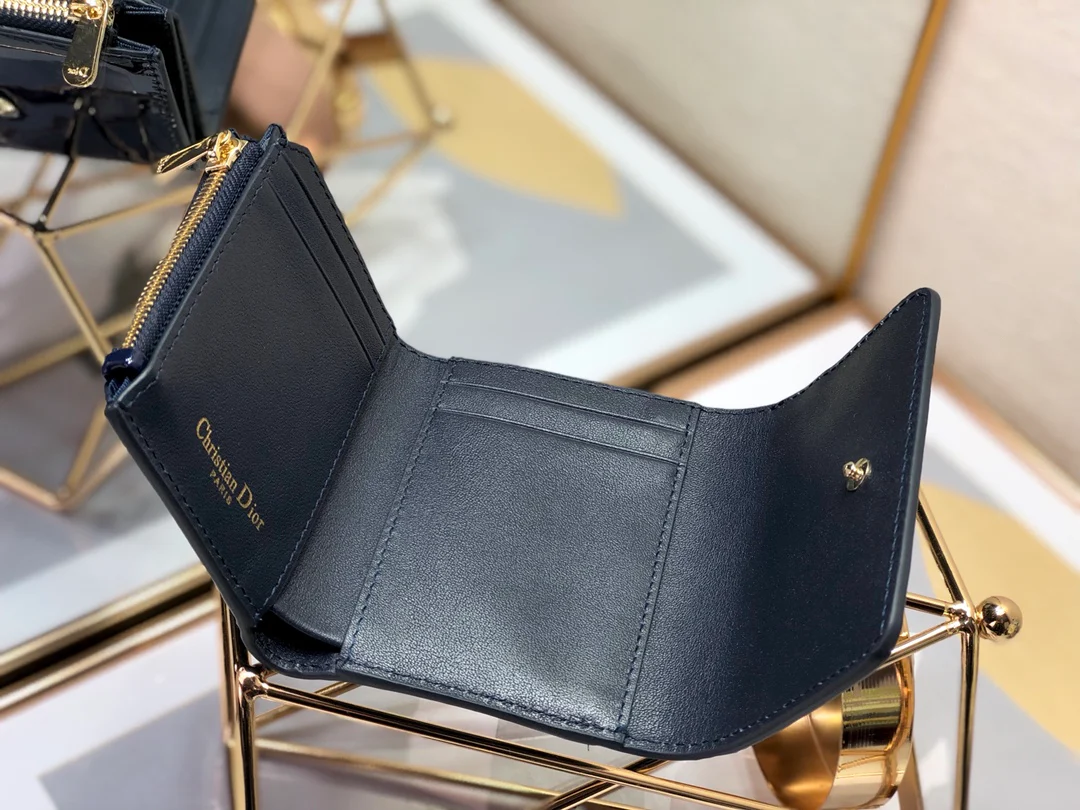 Dior 30 Montaigne 蒙田三折短夹