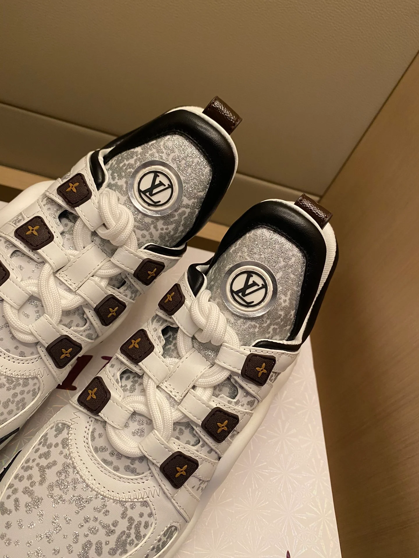 Обувь LV - кроссовки LV Trainer - 17