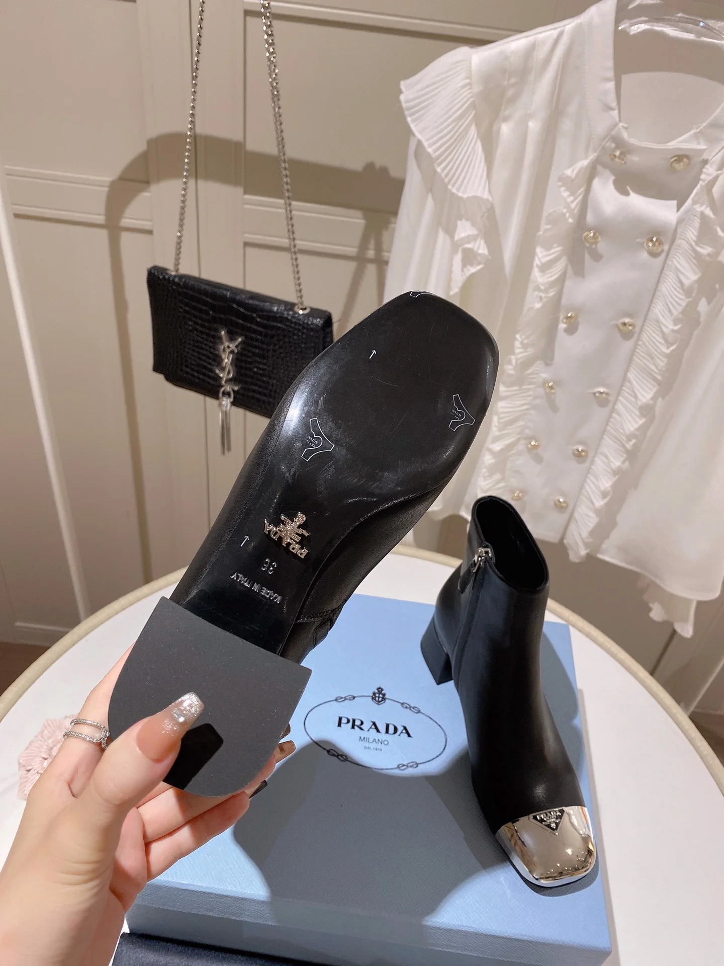 Коллекция Prada 2022 года с подиума - Ботильоны
