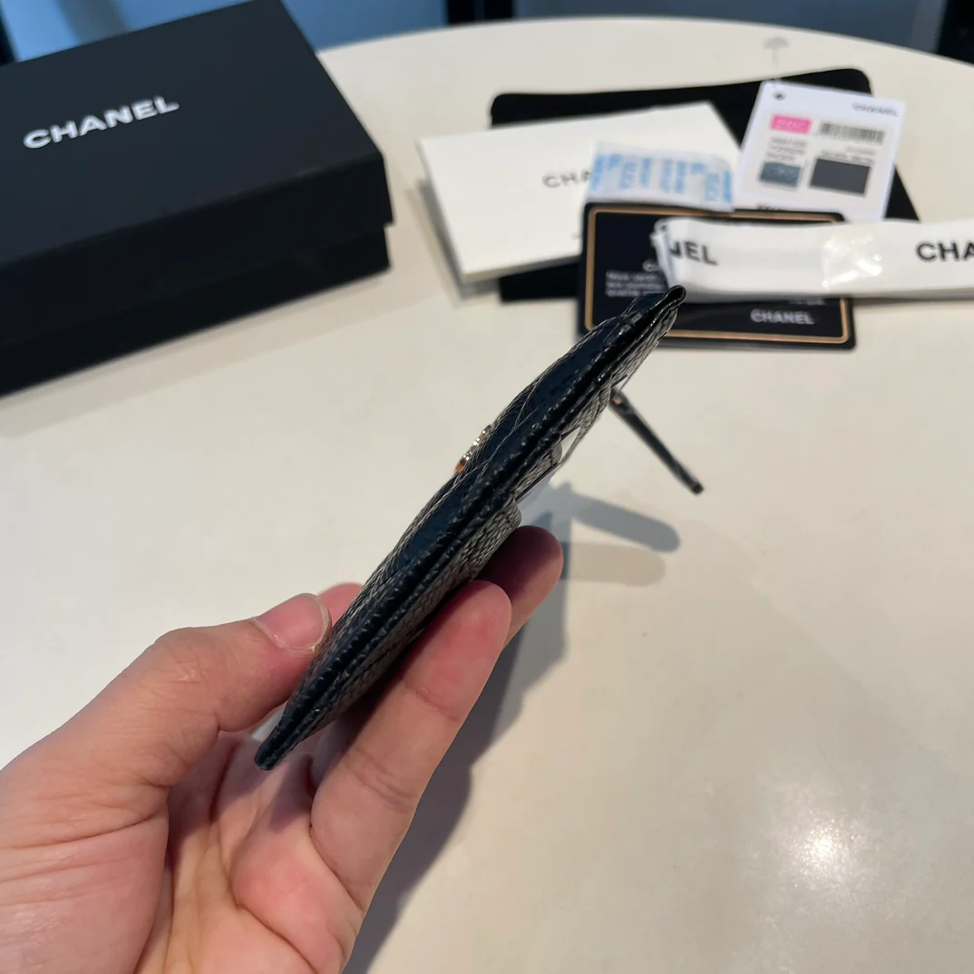 Chanel-经典CF 卡夹拉链钱包