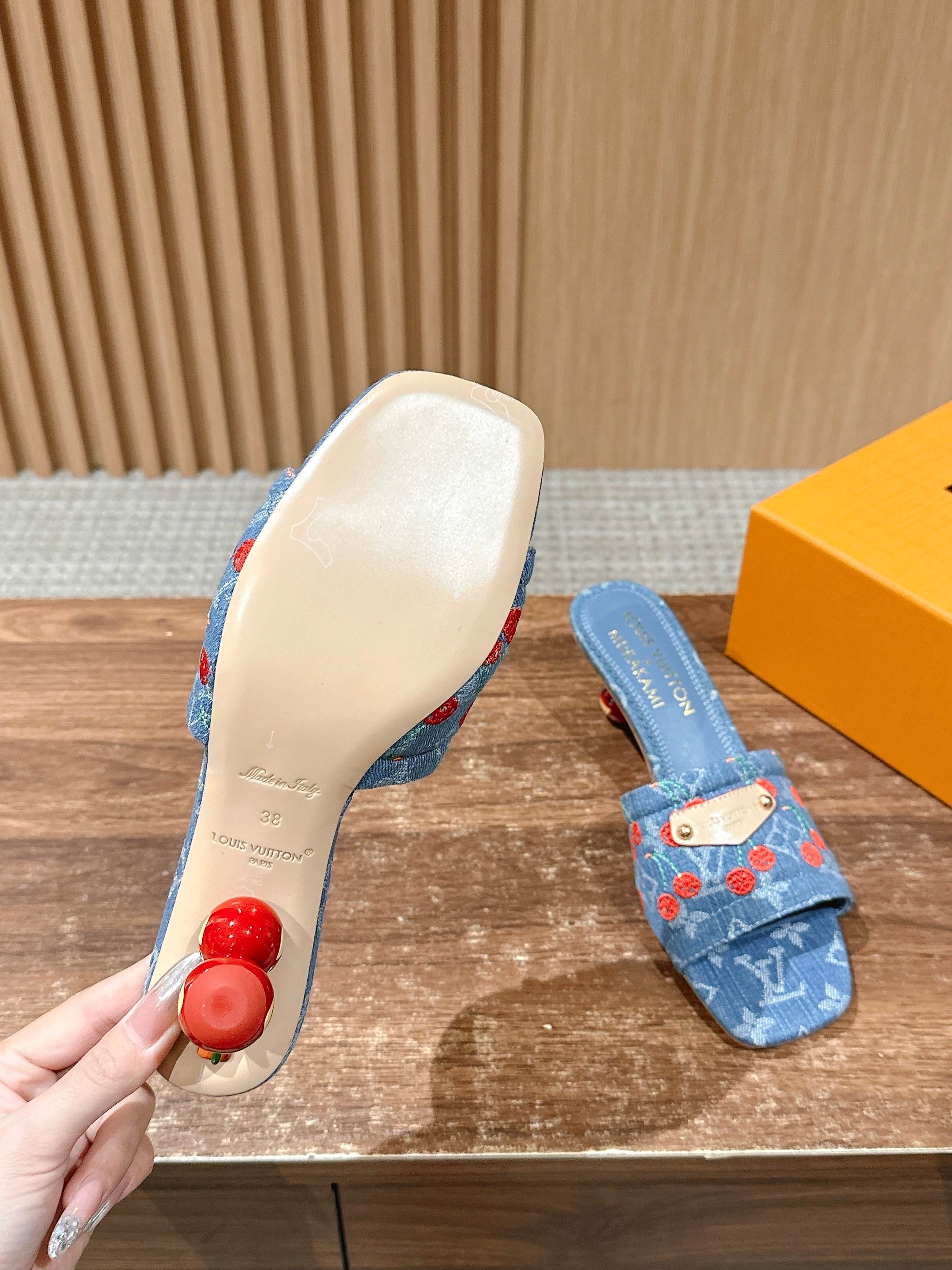 LV - Коллекция Такаши Мураками в стиле ретро - Сандалии на низком каблуке - Джинсовый, голубой, вишневый