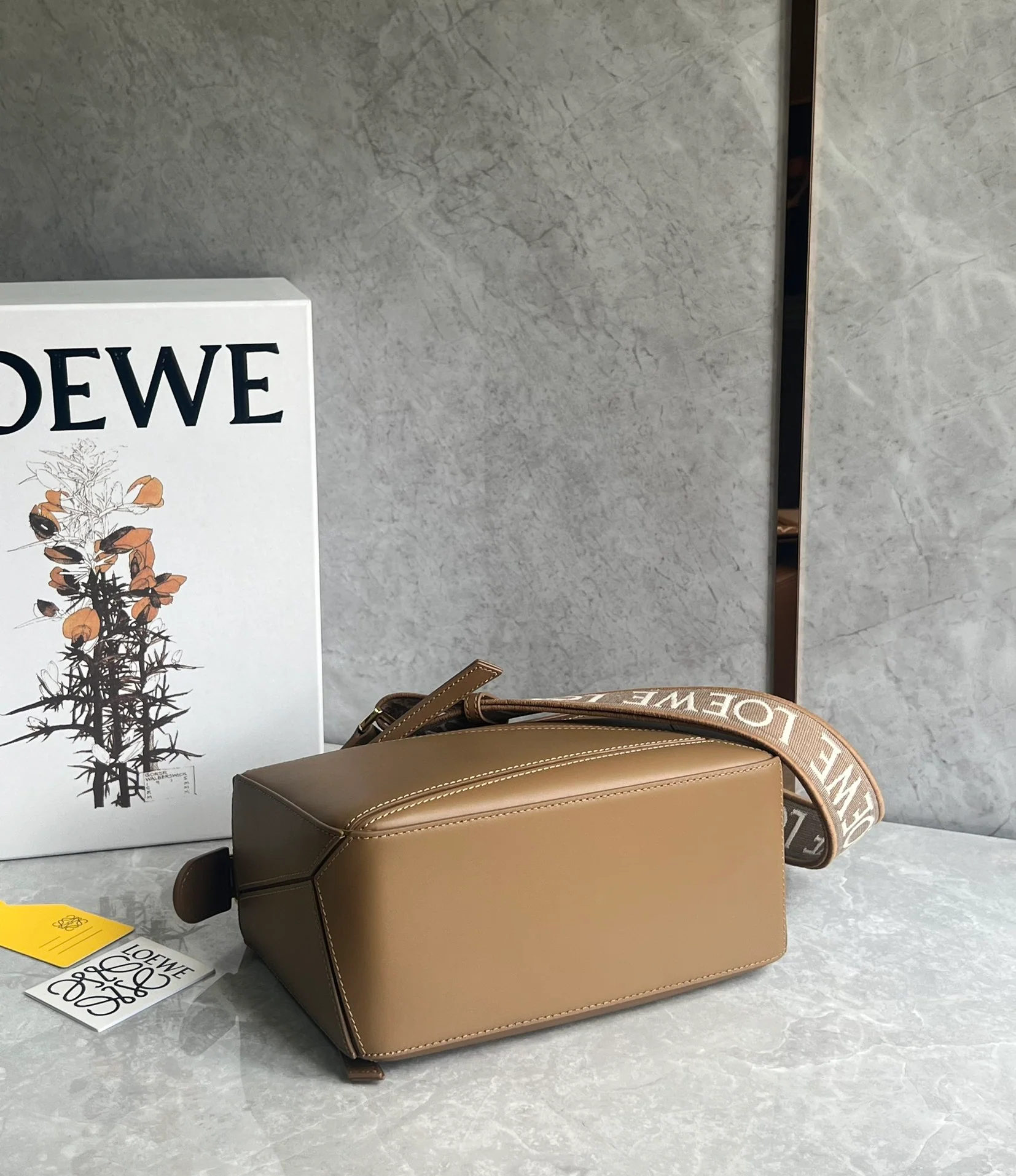 Loewe Puzzle Leather Satin Caramel Small