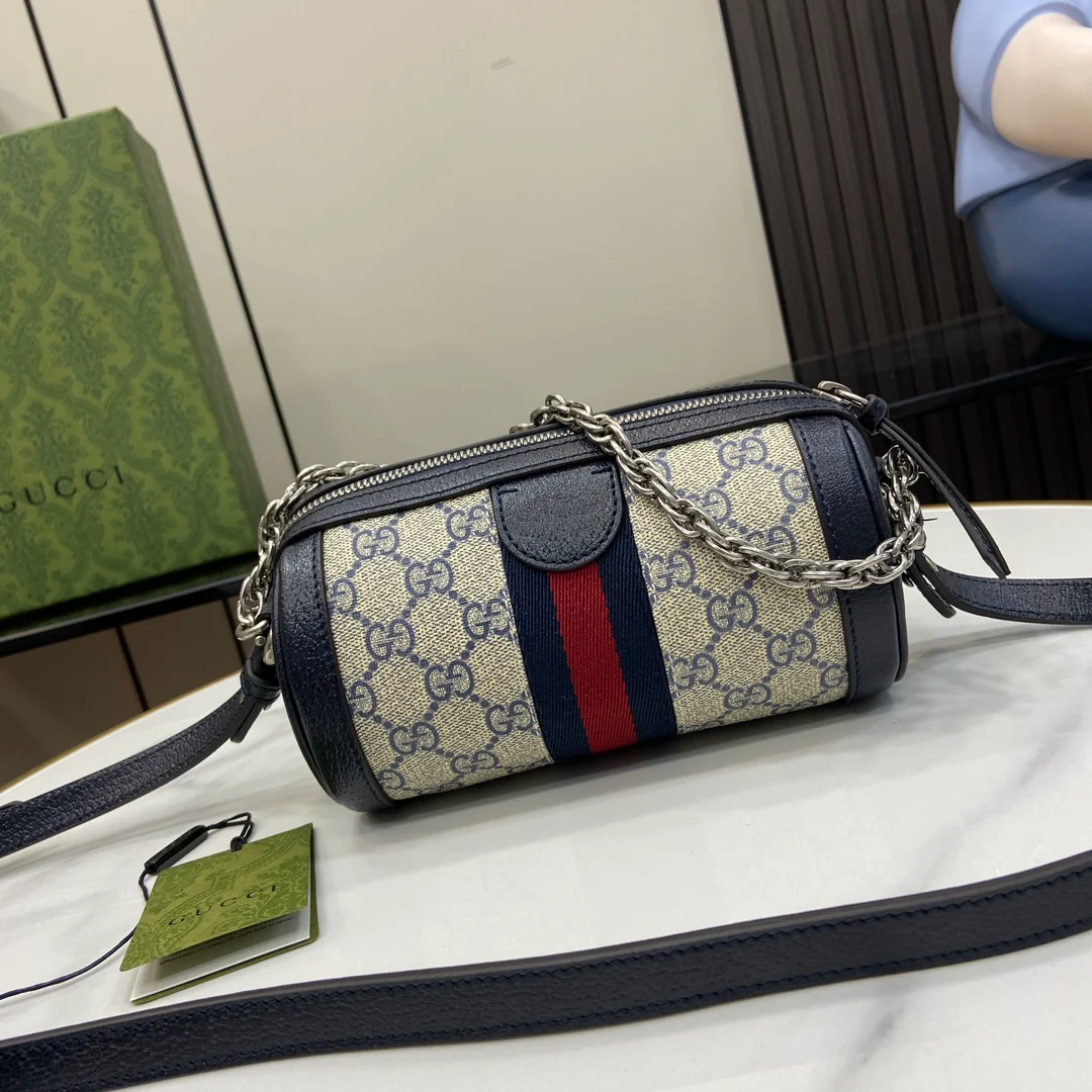 Миниатюрная цилиндрическая сумка Gucci Ophidia - с черной отделкой.