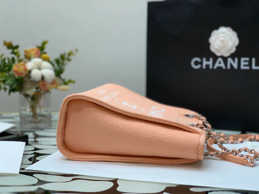 Пляжная сумка Chanel из коллекции осень/зима 2022 — розовая — маленькая
