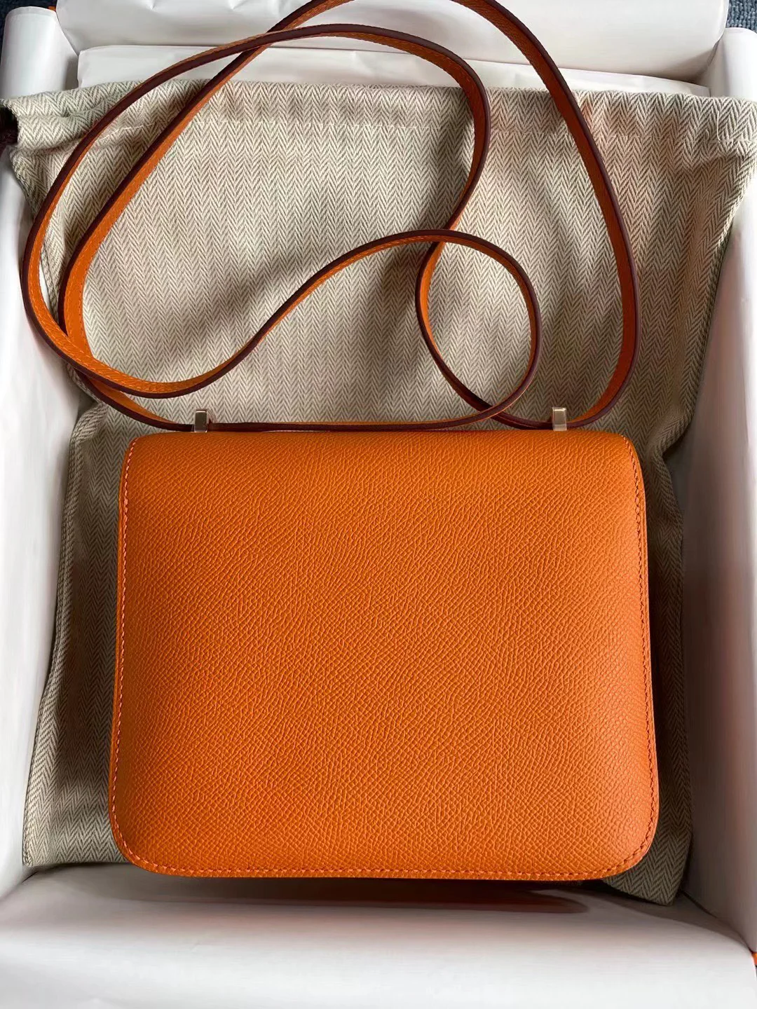 Hermes Constance 19 Оранжевая серебряная пряжка